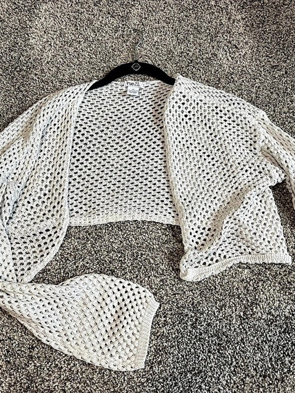rue21 Crochet Shrug in White Size XL Like New